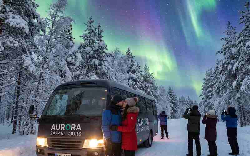 Excursion to Aurora Borealis camp by bus