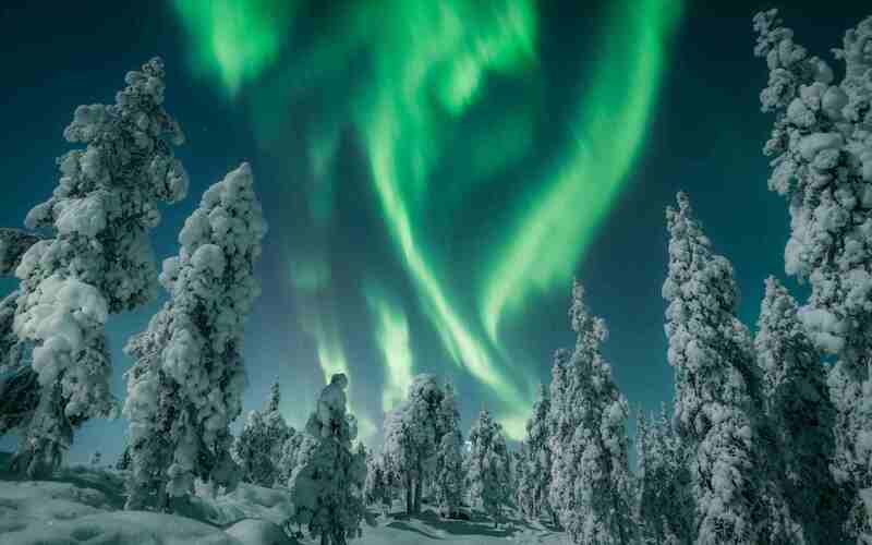 Excursion to Aurora Borealis camp by electric snowmobile