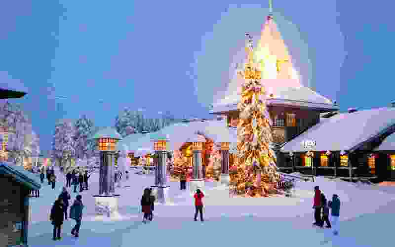 Reindeer safari to Santa's Village
