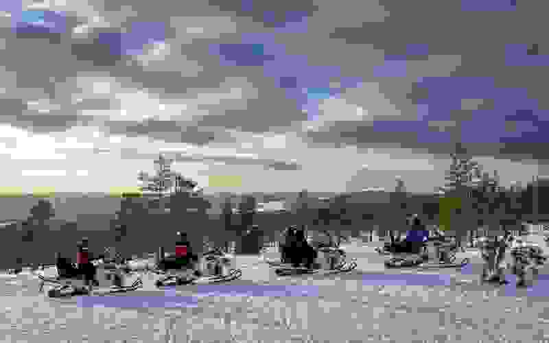 Snowmobile safari in the heart of nature